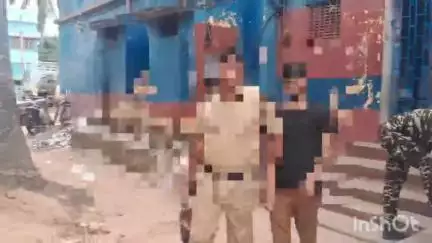 পান্ডুয়া: এক নাবালিকাকে অপহরণের অভিযোগে পান্ডুয়ার কালনামোড় সংলগ্ন এলাকা থেকে এক যুবককে গ্রেফতার করল পুলিশ