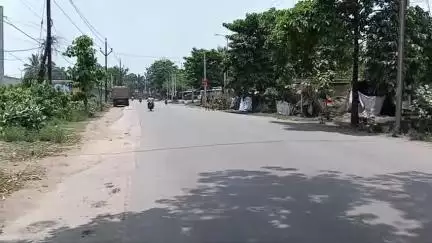 ସମ୍ବଲପୁର ମ୍ୟୁନିସିପାଲଟି: ହୀରାକୁଦ ରେମେଡ଼ ରାସ୍ତାରେ ଭାରି ଯାନବାହାନ ଚଳାଚଳ ପାଇଁ ଧୂଳିମୟ ପରିବେଶ, ଅସୁବିଧା ଭୋଗୁଛନ୍ତି ଜନସାଧାରଣ #jansamasya