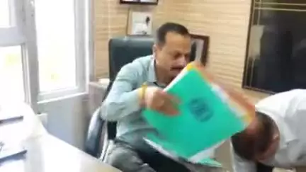 नूरपुर: नूरपुर नगर परिषद में वरिष्ठ कार्यकारी अधिकारी आरएस वर्मा ने संभाला नूरपुर का अतिरिक्त कार्यभार