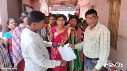 ଡାବୁଗାଁ: ପୂଜାରୀଗୁଡା ଗ୍ରାମରେ ପାନୀୟ ଜଳ ସମସ୍ୟା ନେଇ ବିଡ଼ିଓଙ୍କୁ ଜଣାଇଲେ ଗ୍ରାମବାସୀ #jansamasya