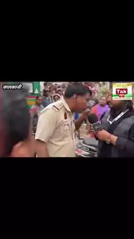 दिल्ली पुलिस ने पत्रकार से सवाल पूछने पर दुर्व्यवहार किया और धमकी दी।

#viral