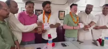 सुल्तानपुर: अखिल भारतीय उद्योग व्यापार मण्डल का बढ़ता कारवां, मनीष कसौधन बने नगर अध्यक्ष और राजेश श्रीवास्तव हुए महामंत्री मनोनीत