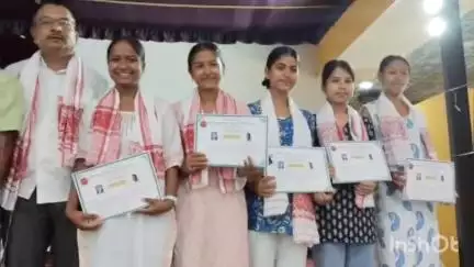 বিশ্বনাথ: বৰগাং শ্ৰীমন্ত শঙ্কৰদেৱ প্ৰেক্ষাগৃহত সদৌ বিশ্বনাথ জিলা অনুসূচিত জাতি ছাত্ৰ সন্থাৰ বিশেষ সম্বৰ্ধনা অনুষ্ঠান সম্পন্ন