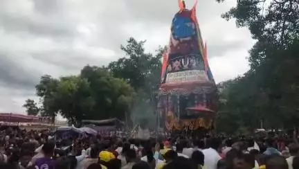 ಮಳವಳ್ಳಿ: ಅಪಾರ ಜನಸ್ತೋಮದ ನಡುವೆ ಬಹು ವಿಜೃಂಭಣೆ ಯಿಂದ ನಡೆದ  ಮಾರೇಹಳ್ಳಿ ಶ್ರೀ ಲಕ್ಷ್ಮಿ ನರಸಿಂಹ ಸ್ವಾಮಿ ರಥೋತ್ಸವ