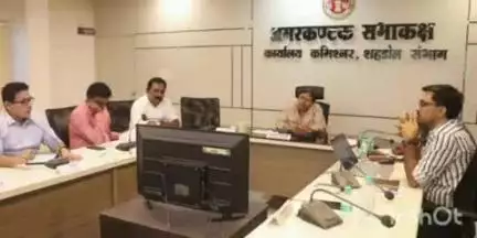 सोहागपुर: कमिश्नर कार्यालय के अमरकंटक सभागार में बाढ़ आपदा प्रबंधन की तैयारी संबंधी बैठक संपन्न, संभागीय अधिकारी मौजूद रहे