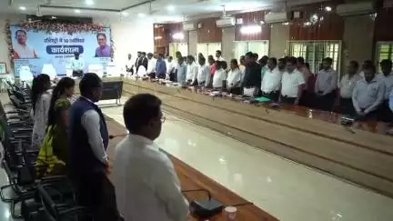 जशपुर: जशपुर जिला पंचायत सभाकक्ष में रजिस्ट्री में 10 क्रांतियों पर कार्यशाला, तकनीक से पंजीयन प्रक्रिया नागरिक केंद्रित
