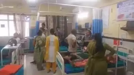 ऊना: बसाल में बिजली का खंभा गिरने से पलटा ऑटो, हादसे में घायल 8 महिला श्रद्धालुओं का ऊना अस्पताल में किया गया उपचार