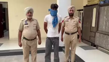 ਫਾਜ਼ਿਲਕਾ: ਲਾਧੂਕਾ ਸੇਮਨਾਲਾ ਨੇੜੇ ਸਦਰ ਪੁਲਿਸ ਨੇ ਰਾਜਸਥਾਨ ਦੇ ਵਿਅਕਤੀ ਨੂੰ ਕੀਤਾ ਗ੍ਰਿਫਤਾਰ, 53.22 ਗ੍ਰਾਮ ਹੈਰੋਇਨ ਬਰਾਮਦ