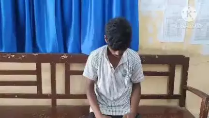খোয়াই: দুর্গানগরে থেকে ড্রাগস কারবারি সন্দেহে আটক ব্যক্তি, জিজ্ঞাসাবাদের জন্য নিয়ে যাওয়া হল থানায়
