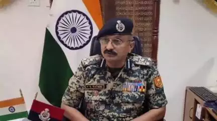 जैसलमेर: BSF DIG योगेन्द्र राठौड़ ने की प्रेस वार्ता, BSF के जवानों को मिली नई ड्रेस के संबंध में दी जानकारी