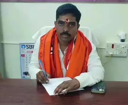 యర్రగొండపాలెం: త్రిపురాంతకేశ్వర స్వామి ఆలయ ఈఓగా అనిల్ కుమార్ బాధ్యతలు స్వీకరణ