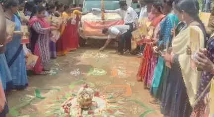 ରାୟଗଡା: ବୁଥିଙ୍ଗ ଗ୍ରାମପଞ୍ଚାୟତ କାର୍ଯ୍ୟାଳୟ ପରିସରରେ ବିକାଶ ବାହନ ଯାତ୍ରା କାର୍ଯ୍ୟକ୍ରମ ଅନୁଷ୍ଠିତ
