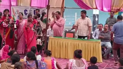 ଝାରସୁଗୁଡା: ବନ୍ଧବାହଲ ଗ୍ରାମପଞ୍ଚାୟତ ଠାରେ ବିକାଶ ବାହନ ଯାତ୍ରା କାର୍ଯ୍ୟକ୍ରମ ଅନୁଷ୍ଠିତ