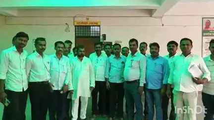 जलालाबाद: बार एसोसिएशन जलालाबाद के वकीलों ने तहसीलदार से मुलाकात की, समस्याओं के समय पर निस्तारण की की मांग