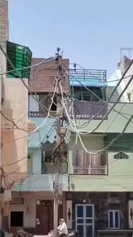 बीकानेर: रामदेव मंदिर के पास बिजली चोरी की सूचना पर पहुंचे बीकेईएसएल के अधिकारियों के साथ गाली-गलौज व मारपीट का मामला दर्ज