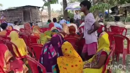 पटोरी: दक्षिणी धमौन एवं इनायतपुर में किसान चौपाल कार्यक्रम का आयोजन, किसानों को योजनाओं की जानकारी दी गई