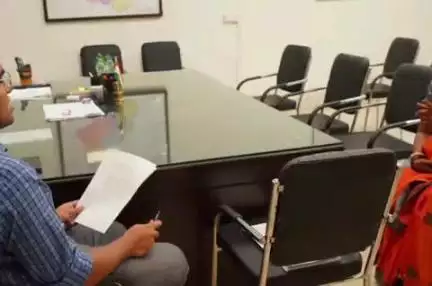 गोलमुरी-सह-जुगसलाई: जन शिकायत निवारण दिवस पर डीसी के निर्देश पर उप विकास आयुक्त ने सुनीं लोगों की समस्याएं