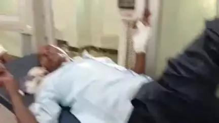 सीतापुर: महारान नगर के पास तेज रफ़्तार ऑटो ने एक मोटरसाइकिल को मारी जोरदार टक्कर, दो लोग घायल