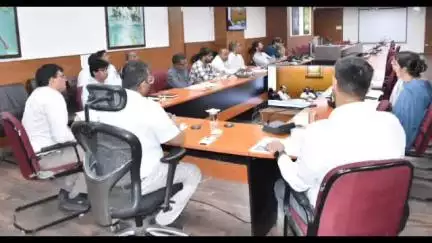 झज्जर: मतदाता सूची पुनरीक्षण अभियान की तैयारियों को लेकर डीसी ने दिए निर्देश