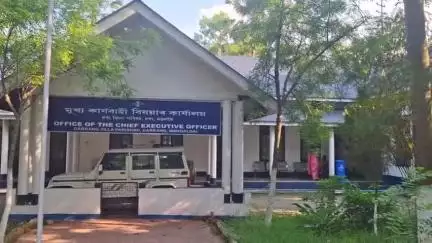 মঙলদৈ ভাগ: প্লাবিক এপৰ বাতৰি প্ৰভাৱ,মৰনৈ নৈৰ বান্ধ বাতৰি প্লাবিক এপত প্ৰচাৰৰ পিছতে তদন্ত ঘোষণা দৰং জিলা পৰিষদৰ
