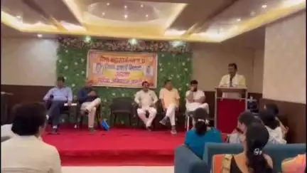 सिवनी: द ग्रैंड रजवाड़ा होटल में वैश्य महासम्मेलन की जिला बैठक संपन्न हुई