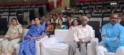 खंडवा नगर: देवर्षि नारद जयंती पर गौरीकुंज में संगोष्ठी, कर्नल शुक्ला ने 'ऑपरेशन सिंदूर' पर बात रखी