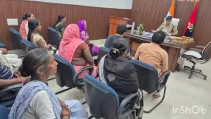 जहानाबाद: जहानाबाद पुलिस अधीक्षक ने कार्यालय में लगाया जनता दरबार, समस्याओं के समाधान का दिया आदेश