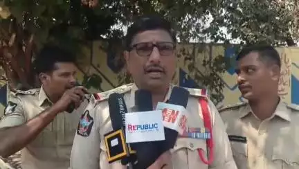 కర్నూలు: వాహనదారులకు హెచ్చరిక : కర్నూల్ ట్రాఫిక్ సిఎం మన్సురుద్దీన్ తెలిపారు.