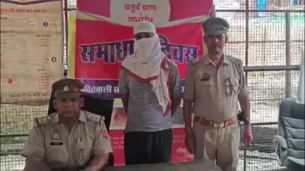 कासगंज: जिला कारगार में तैनात महिला वार्डर के सरकारी आवास में घुसकर सहकर्मी ने किया रेप, आरोपी सिपाही मेला ग्राउंड से गिरफ्तार