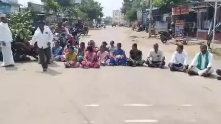 బీబీపేట: బీబీపేట లోని జడ్పీహెచ్ఎస్ బాలికల పాఠశాలను బాలుర పాఠశాలకు తరలించవద్దు #localissue