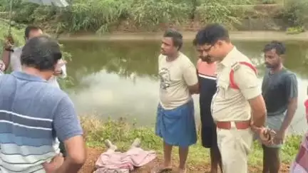 తెలుగు గంగ కాలవలో గురువారం గల్లంతైన యువకుడు సింగమాల తెలుగంగ కాలువలో యువకుడు మృతదేహం లభ్యం