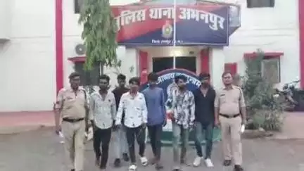 अभनपुर: अभनपुर थाना क्षेत्र में शांति भंग करने वाले 6 लोगों को पुलिस ने किया गिरफ्तार, की गई प्रतिबंधात्मक कार्रवाई