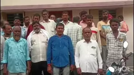 ఆదోని: 2019లో టీడీపీ హయాంలో ఆటో యూనియన్, కార్మిక సంఘాలపై కేసులు, ఆధారాలు లేకపోవడంతో కేసును కొట్టివేసిన న్యాయస్థానం