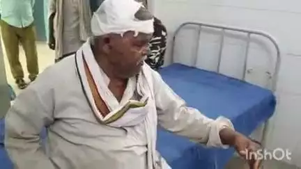 भभुआ: सदुल्हपुर गांव में जमीन विवाद को लेकर पुत्र ने पिता को मारपीट कर किया घायल, सदर में इलाज जारी