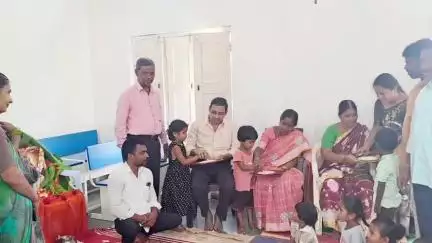 నారాయణపేట్: జాజాపూర్ గ్రామా జిల్లా పరిషత్ ఉన్నత పాఠశాలలో సామూహిక అక్షరాభ్యాసం