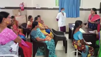సిరిసిల్ల: పట్టణంలో పిఎస్ నగర్ అంబేద్కర్ నగర్ వేములవాడలో పట్టణ ప్రాథమిక ఆరోగ్య కేంద్రాన్ని తనిఖీ నిర్వహించిన డిఎంహెచ్ఓ