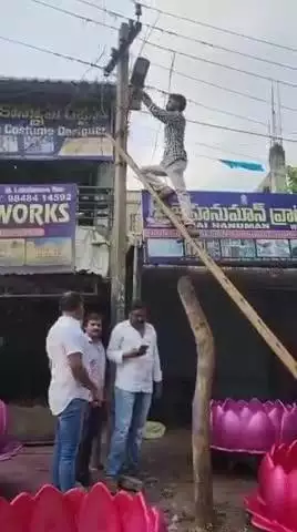 విశాఖపట్నం: గుడ్ మార్నింగ్ గంకల కార్యక్రమంలో ప్రజల సమస్యను పరిశీలించి పరిష్కరించిన కార్పొరేటర్ గంకల కవిత, అధికారులు