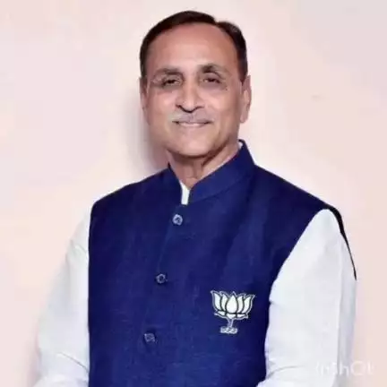 बल्ह: अहमदाबाद विमान हादसे में गुजरात के पूर्व मुख्यमंत्री विजय रुपाणी के निधन पर विधायक इंद्र सिंह गांधी ने जताया शोक
