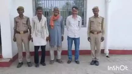 नरैनी: गिरवा थाना पुलिस ने निरोधात्मक कार्रवाई करते हुए तीन अभियुक्तों को किया गिरफ्तार