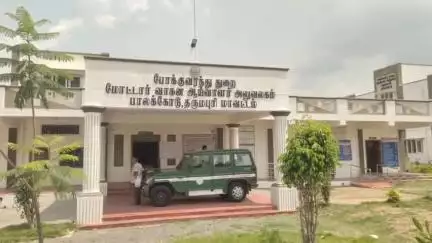 பாலக்கோடு: பைபாஸ் சாலையில் உரிய அனுமதி இன்றி இயங்கிய 31 வாகனங்களுக்கு 3.25 லட்சம் ரூபாய் அபராதம் - 6 வாகனங்கள் பறிமுதல்