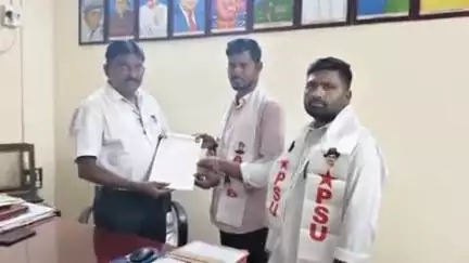 బద్వేల్: బద్వేల్ : ప్రభుత్వ నిబంధనలకు విరుద్ధంగా నడుస్తున్న  కళాశాలపై చర్యలు తీసుకోవాలి - ఏఐఎస్బి, పి.ఎస్యూ