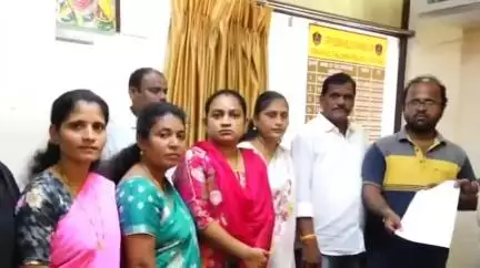 చంద్రబాబు నాయుడు, పవన్ కళ్యాణ్ పై అనుచిత వ్యాఖ్యలు చేసిన వైసీపీ నాయకులపై ఫిర్యాదు చేసిన జనసేన నాయకులు