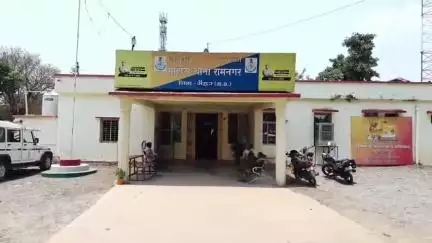 ग्राम डेगरहा में छोटे भाई ने बड़े भाई के घर में लगाई आग, पुलिस ने आरोपी को किया गिरफ़्तार