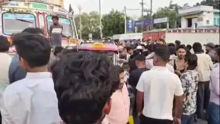बेगूसराय: बेगूसराय के देवना के पास सड़क दुर्घटना में एक व्यक्ति की मौत, पुलिस जांच में जुटी