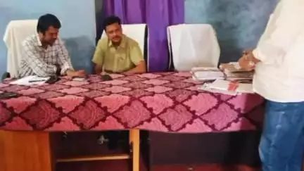 गोपद बनास: सीधी जिले में अतिरिक्त मुख्य कार्यपालन अधिकारी ने विभिन्न ग्राम पंचायतों का किया निरीक्षण