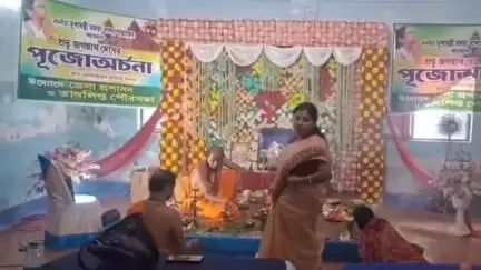 তমলুক: তাম্রলিপ্ত পৌরসভার উদ্যোগে দীঘার জগন্নাথ মন্দিরের প্রসাদ বিতরণ উপলক্ষে পুজো করে প্রসাদ প্রক্রিয়ার আয়োজন