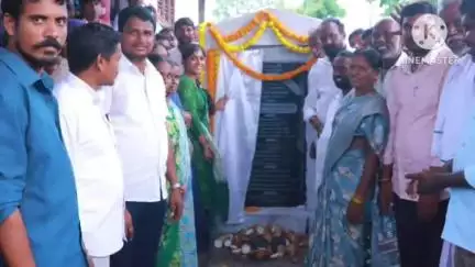 జనగాం: గ్రామ ప్రజలకు మౌలిక సదుపాయాలు అందించేందుకు తమ ప్రభుత్వం కట్టుబడి ఉంది, పాలకుర్తి ఎమ్మెల్యే యశస్విని రెడ్డి