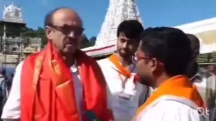 తిరుమల శ్రీవారి సేవలో సినీ నిర్మాత దగ్గుపాటి సురేష్ బాబు