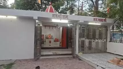 होशंगाबाद नगर: जिला अस्पताल परिसर स्थित जय श्री राम मंदिर की अजब कहानी, यहां होती हैं हर मनोकामना पूरी