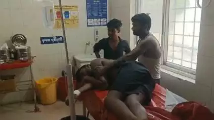 उन्नाव: उन्नाव थाना अजगैन क्षेत्र के मानपुर गांव में युवक ने पारिवारिक कलह के चलते खाया जहरीला पदार्थ, युवक की हालत बिगड़ी